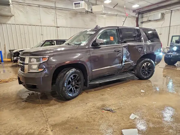 1GNSKFKCXHR210942 2017 CHEVROLET TAHOE - Image 1
