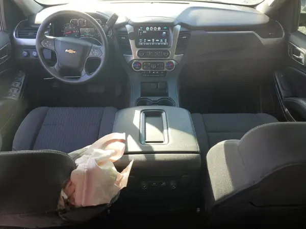 1GNSKFKCXLR302416 2020 CHEVROLET TAHOE - Image 8