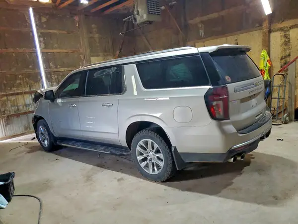 1GNSKFKD1PR410437 2023 CHEVROLET SUBURBAN - Image 2