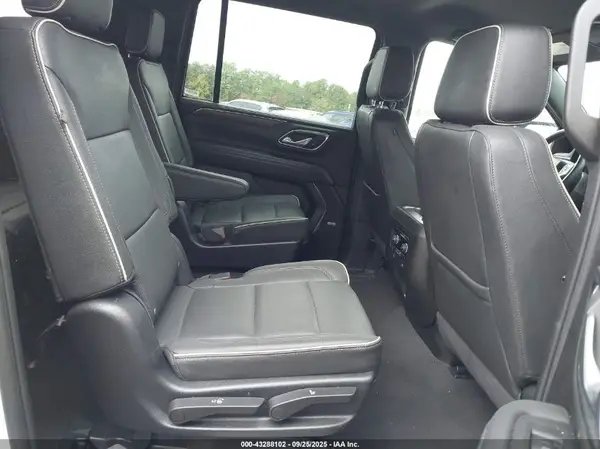 1GNSKFKD1PR453028 2023 CHEVROLET SUBURBAN - Image 8