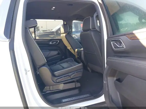 1GNSKFKD1PR453336 2023 CHEVROLET SUBURBAN - Image 8