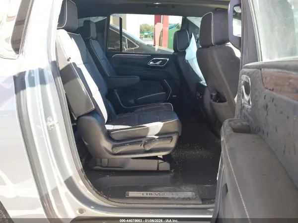 1GNSKFKD1PR517245 2023 CHEVROLET SUBURBAN - Image 8