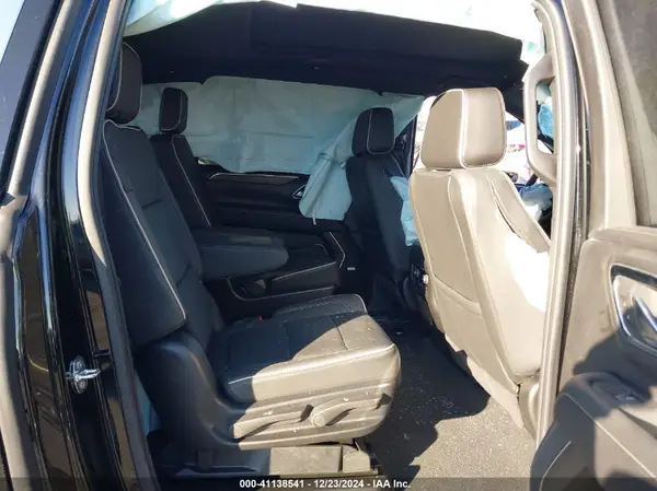1GNSKFKD1RR298550 2024 CHEVROLET SUBURBAN - Image 8
