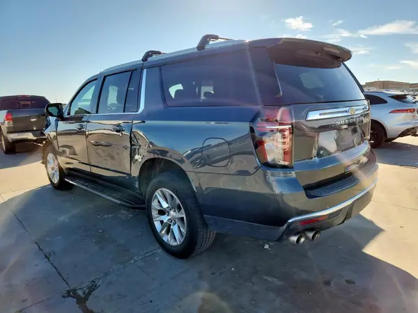 1GNSKFKD2MR294855 2021 CHEVROLET SUBURBAN - Image 2