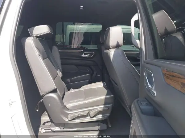 1GNSKFKD2PR453846 2023 CHEVROLET SUBURBAN - Image 8