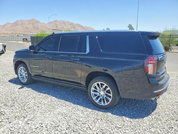 1GNSKFKD3MR182176 2021 CHEVROLET SUBURBAN - Image 2