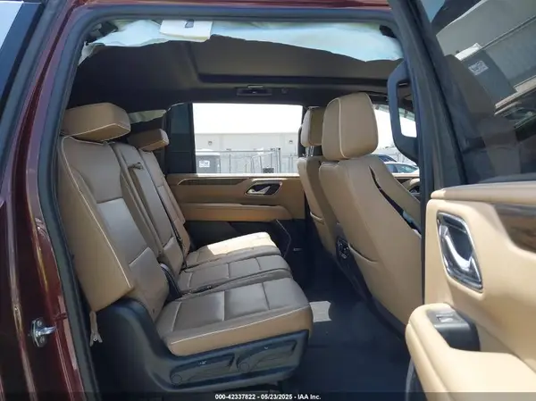1GNSKFKD3PR125156 2023 CHEVROLET SUBURBAN - Image 8