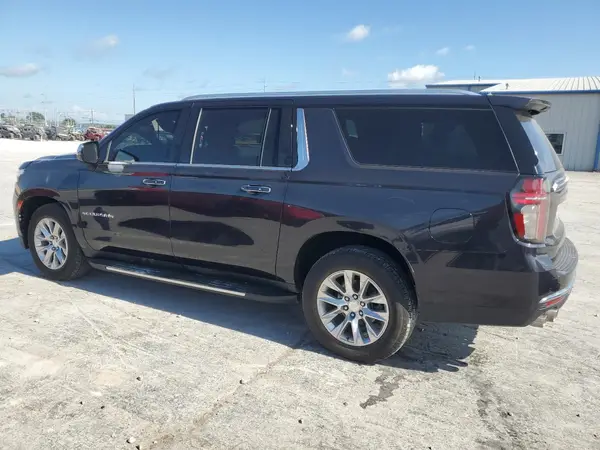 1GNSKFKD4NR139211 2022 CHEVROLET SUBURBAN - Image 2