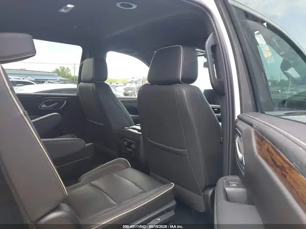 1GNSKFKD5PR171832 2023 CHEVROLET SUBURBAN - Image 8