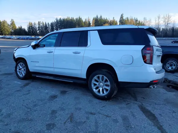 1GNSKFKD6MR218779 2021 CHEVROLET SUBURBAN - Image 2