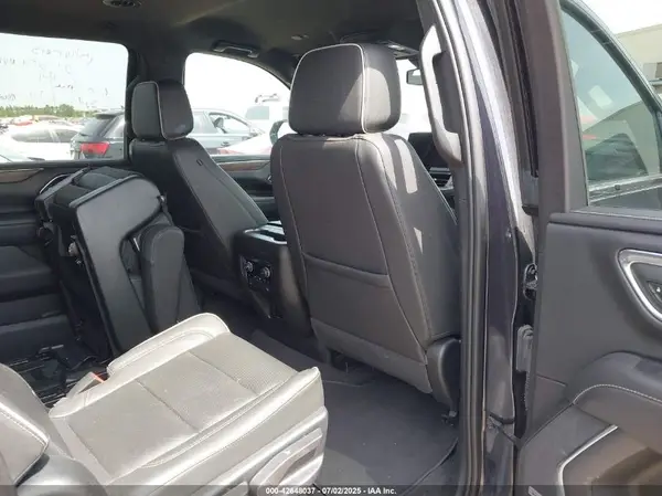1GNSKFKD6PR393084 2023 CHEVROLET SUBURBAN - Image 8