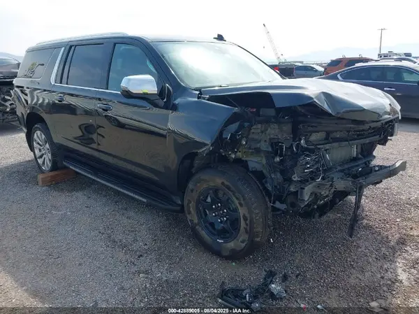 1GNSKFKD7MR273113 2021 CHEVROLET SUBURBAN - Image 1