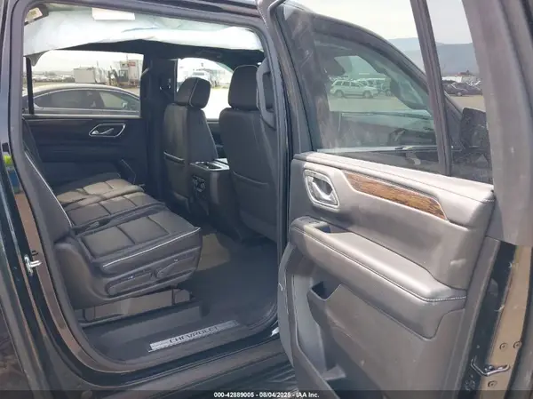 1GNSKFKD7MR273113 2021 CHEVROLET SUBURBAN - Image 8