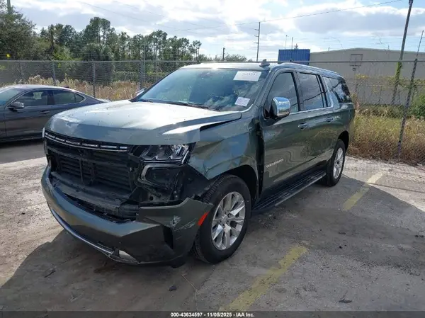 1GNSKFKD7PR442938 2023 CHEVROLET SUBURBAN - Image 2