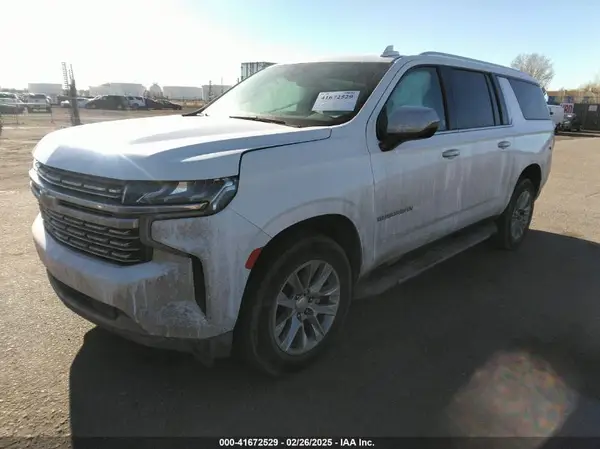 1GNSKFKD7PR542635 2023 CHEVROLET SUBURBAN - Image 2