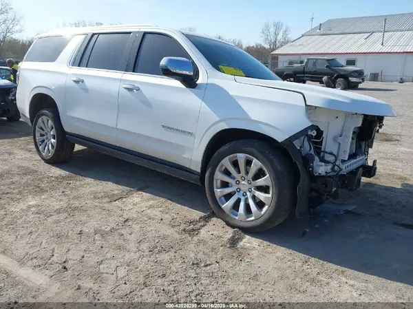 1GNSKFKD8PR328768 2023 CHEVROLET SUBURBAN - Image 1