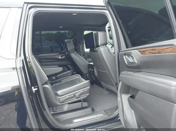 1GNSKFKD8PR406174 2023 CHEVROLET SUBURBAN - Image 8