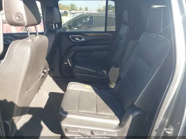1GNSKFKD9MR305625 2021 CHEVROLET SUBURBAN - Image 8
