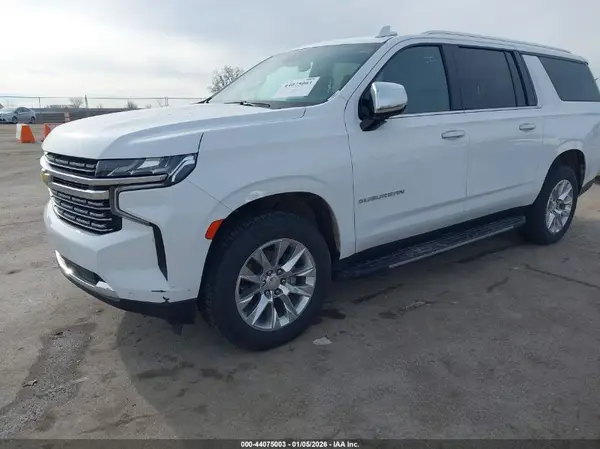 1GNSKFKD9PR253935 2023 CHEVROLET SUBURBAN - Image 2
