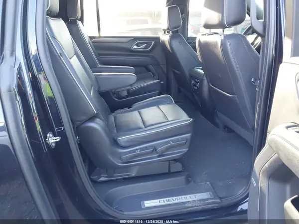 1GNSKFKD9PR510124 2023 CHEVROLET SUBURBAN - Image 8