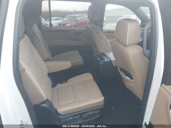 1GNSKFKD9RR185056 2024 CHEVROLET SUBURBAN - Image 8