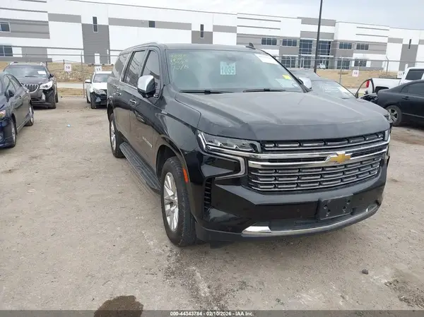 1GNSKFKDXMR340660 2021 CHEVROLET SUBURBAN - Image 1
