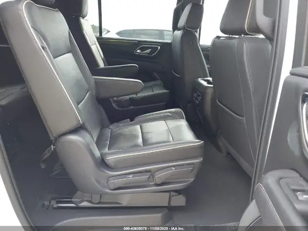 1GNSKFKDXPR393461 2023 CHEVROLET SUBURBAN - Image 8