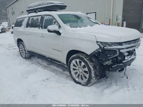 1GNSKFKL5PR185575 2023 CHEVROLET SUBURBAN - Image 1