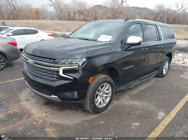 1GNSKFKT2PR554411 2023 CHEVROLET SUBURBAN - Image 2