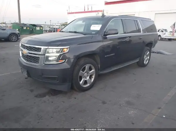 1GNSKGEC0GR167051 2016 CHEVROLET SUBURBAN - Image 2