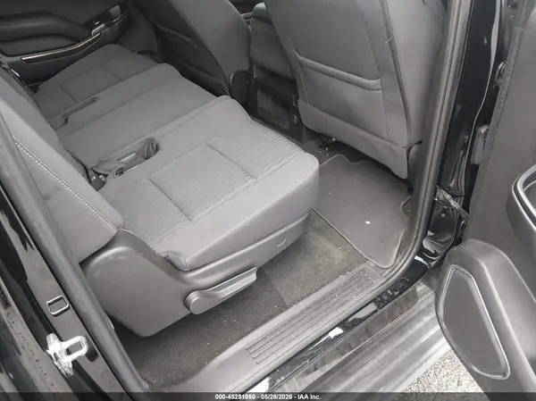 1GNSKGEC0HR298174 2017 CHEVROLET SUBURBAN - Image 8