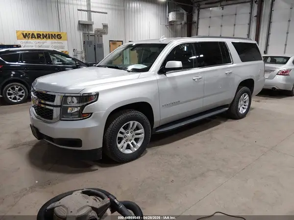 1GNSKGEC0KR202678 2019 CHEVROLET SUBURBAN - Image 2