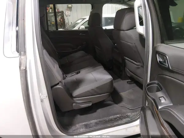 1GNSKGEC0KR202678 2019 CHEVROLET SUBURBAN - Image 8