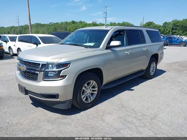 1GNSKGEC2GR297526 2016 CHEVROLET SUBURBAN - Image 2