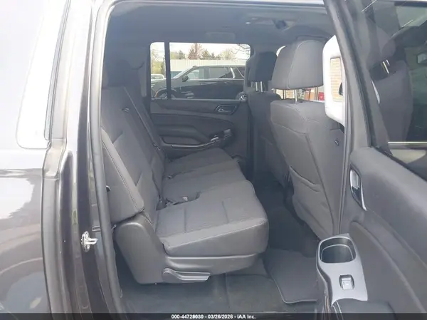 1GNSKGEC3HR244254 2017 CHEVROLET SUBURBAN - Image 8