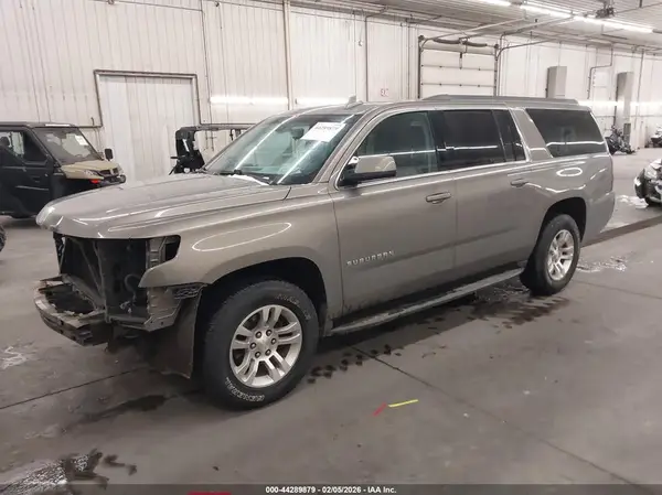 1GNSKGEC4HR349840 2017 CHEVROLET SUBURBAN - Image 2