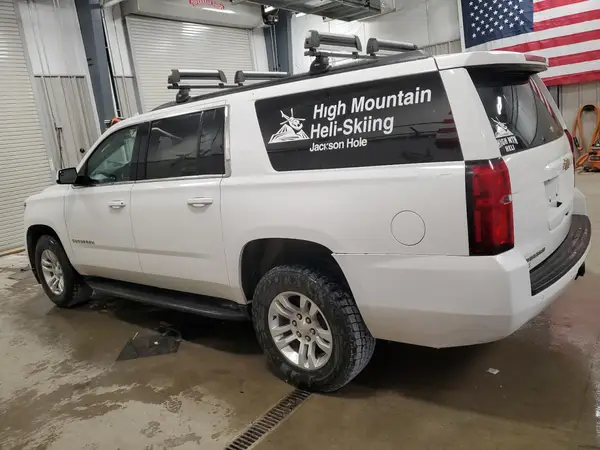 1GNSKGEC8JR174126 2018 CHEVROLET SUBURBAN - Image 2