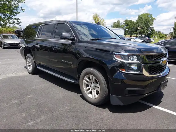 1GNSKGEC9HR279980 2017 CHEVROLET SUBURBAN - Image 1