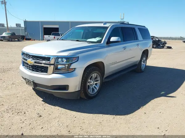 1GNSKGEC9HR329602 2017 CHEVROLET SUBURBAN - Image 2
