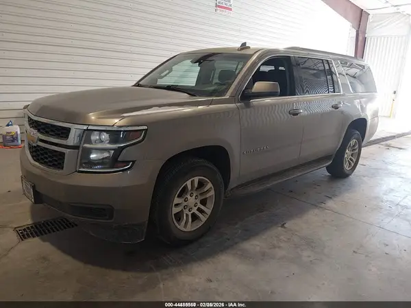 1GNSKGEC9JR137344 2018 CHEVROLET SUBURBAN - Image 2