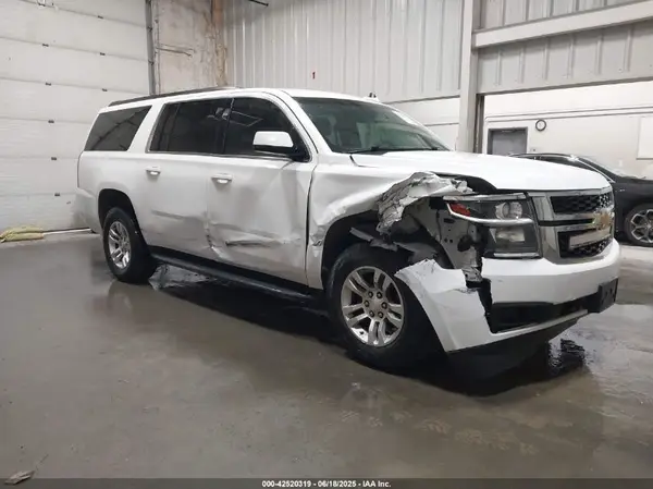 1GNSKGECXGR449696 2016 CHEVROLET SUBURBAN - Image 1