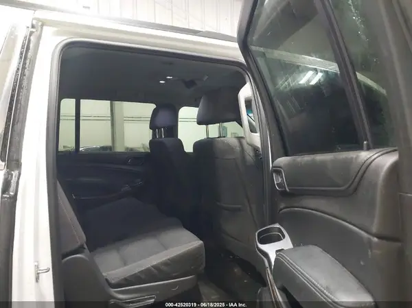 1GNSKGECXGR449696 2016 CHEVROLET SUBURBAN - Image 8