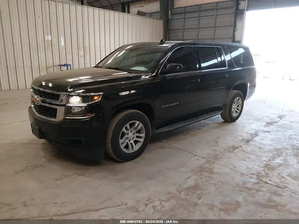 1GNSKGECXHR310718 2017 CHEVROLET SUBURBAN - Image 2