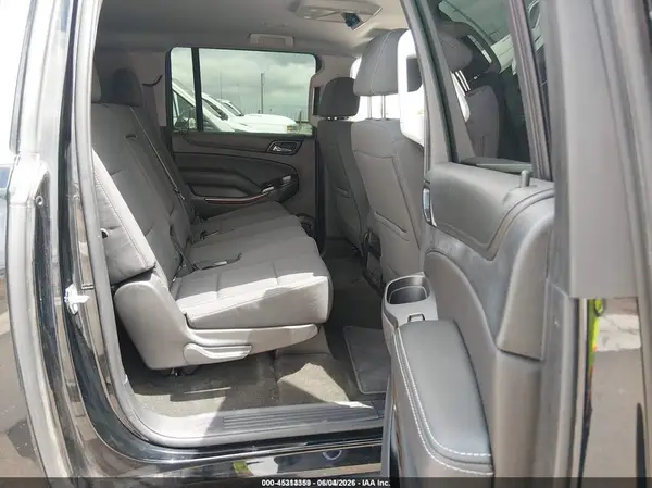 1GNSKGECXHR348689 2017 CHEVROLET SUBURBAN - Image 8