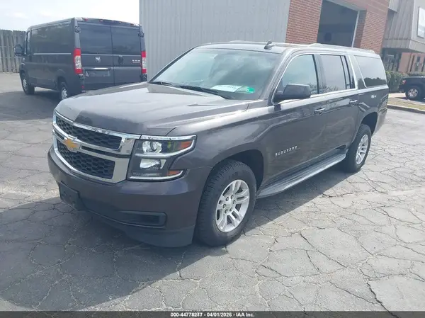 1GNSKGKC0JR276119 2018 CHEVROLET SUBURBAN - Image 2