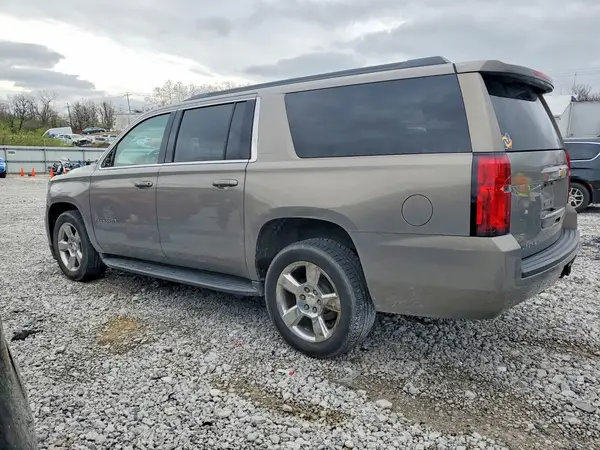1GNSKGKC0JR310530 2018 CHEVROLET SUBURBAN - Image 2