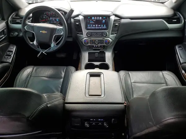 1GNSKGKC1HR125042 2017 CHEVROLET SUBURBAN - Image 8