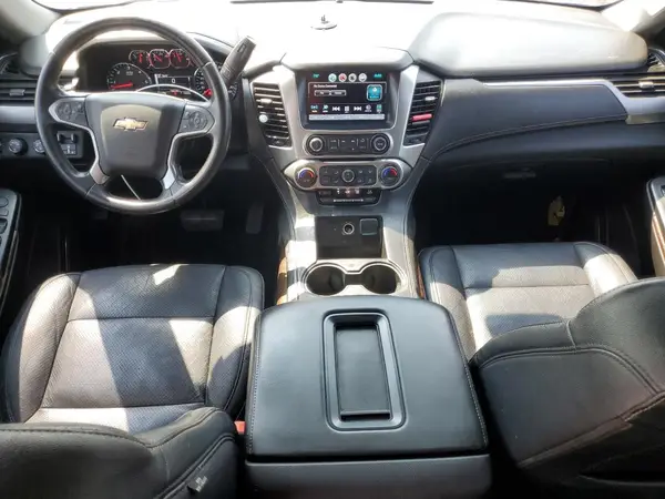 1GNSKGKC1HR392097 2017 CHEVROLET SUBURBAN - Image 8