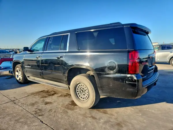 1GNSKGKC1KR235032 2019 CHEVROLET SUBURBAN - Image 2