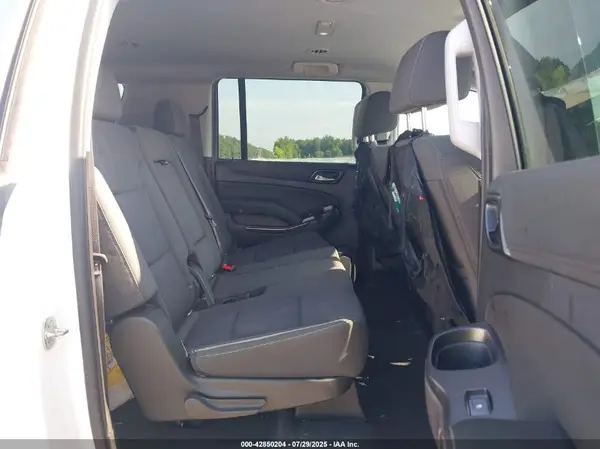 1GNSKGKC1LR222010 2020 CHEVROLET SUBURBAN - Image 8